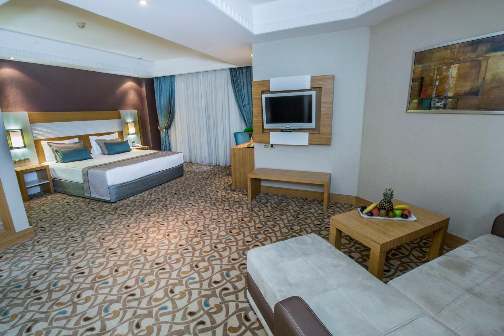 Afyonkarahisar Korel Thermal Resort מראה חיצוני תמונה