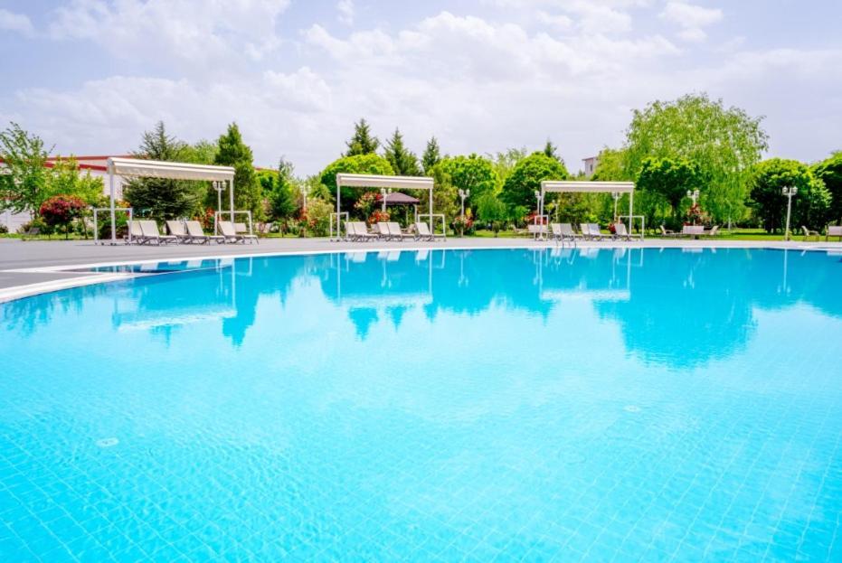 Afyonkarahisar Korel Thermal Resort מראה חיצוני תמונה