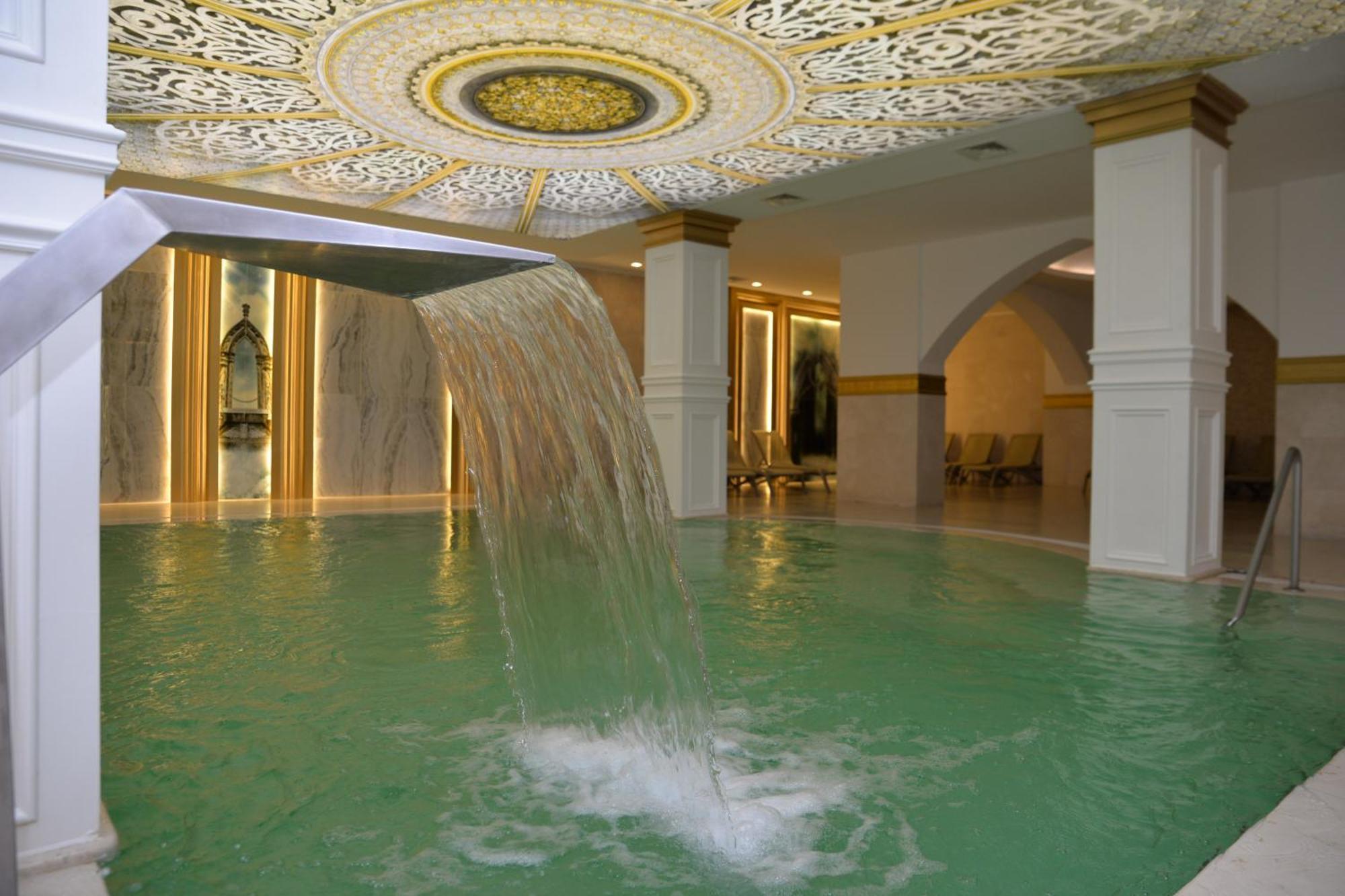 Afyonkarahisar Korel Thermal Resort מראה חיצוני תמונה